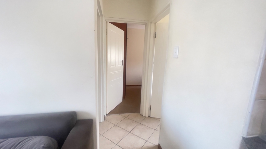 2 Bedroom Property for Sale in Hillside Free State
